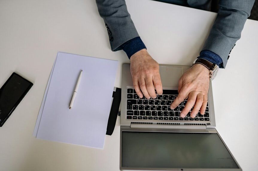 innovative internet suite digital hub 120919942